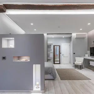 Mandria 1 2 Apartment
